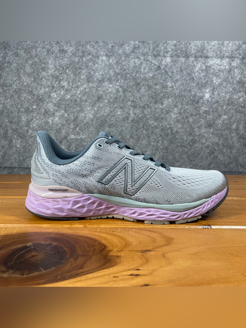 New Balance Fresh Foam X 880v11 Womens 10 B Gray Purple Running Shoes W880Z11 - Picture 9 of 16